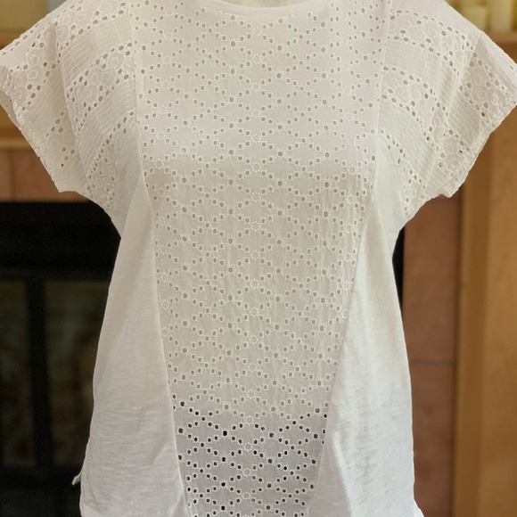 Liz Claiborne White Eyelet Trim Top Size Small - Picture 4 of 10